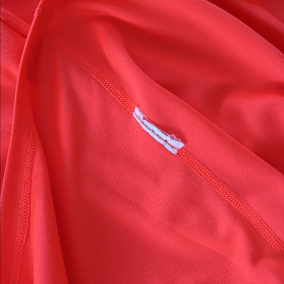 Nike Dri-Fit sport t-shirt size XL - Picture 4 of 4